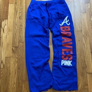 PINK VS MLB Collection Atlanta Braves Boyfriend XS